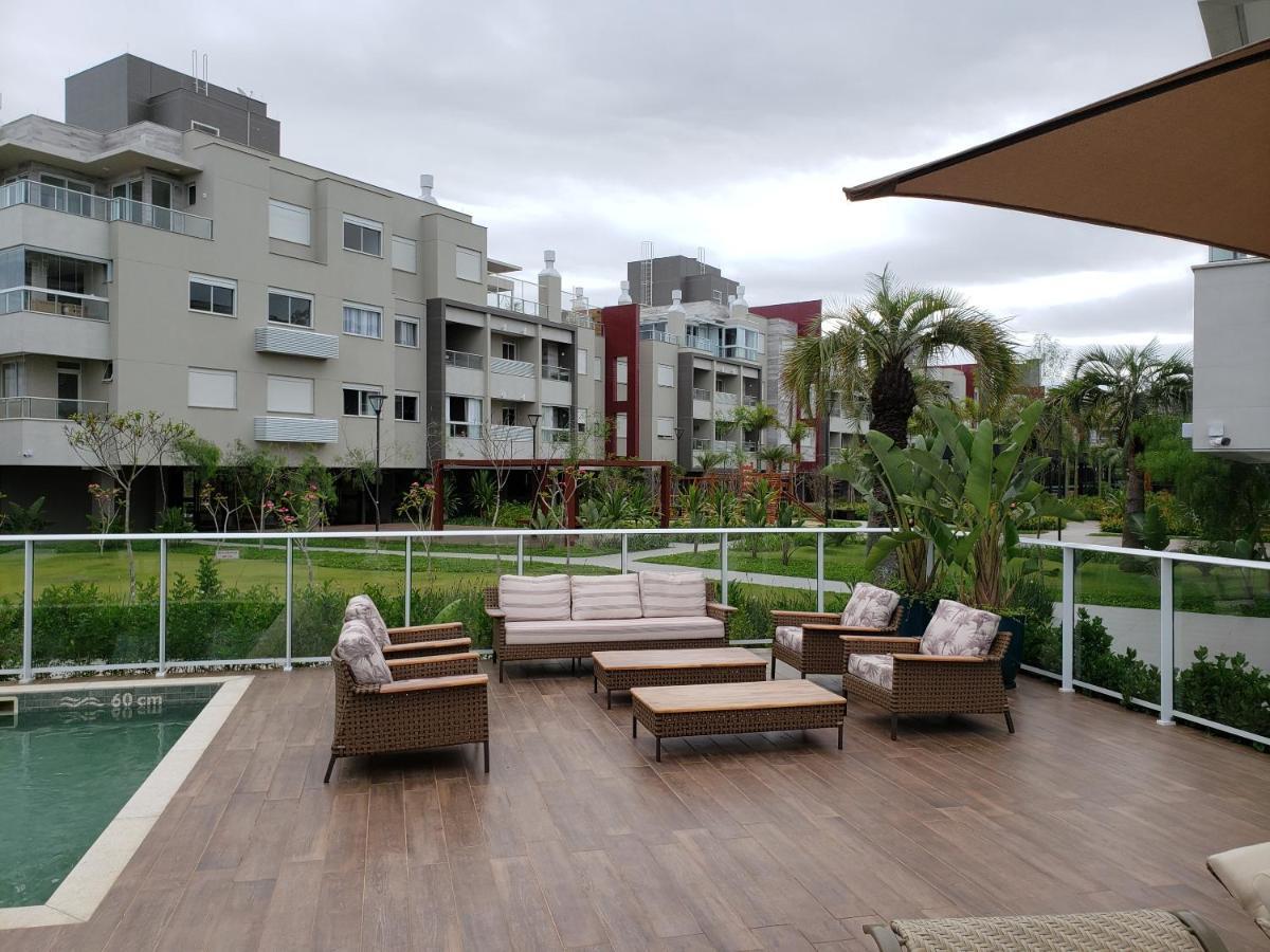 Apartamento em frente à praia do Campeche Florianópolis Exterior foto