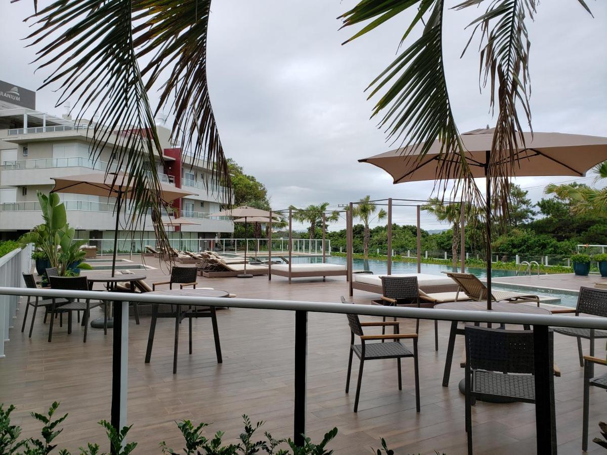 Apartamento em frente à praia do Campeche Florianopolis Exterior foto